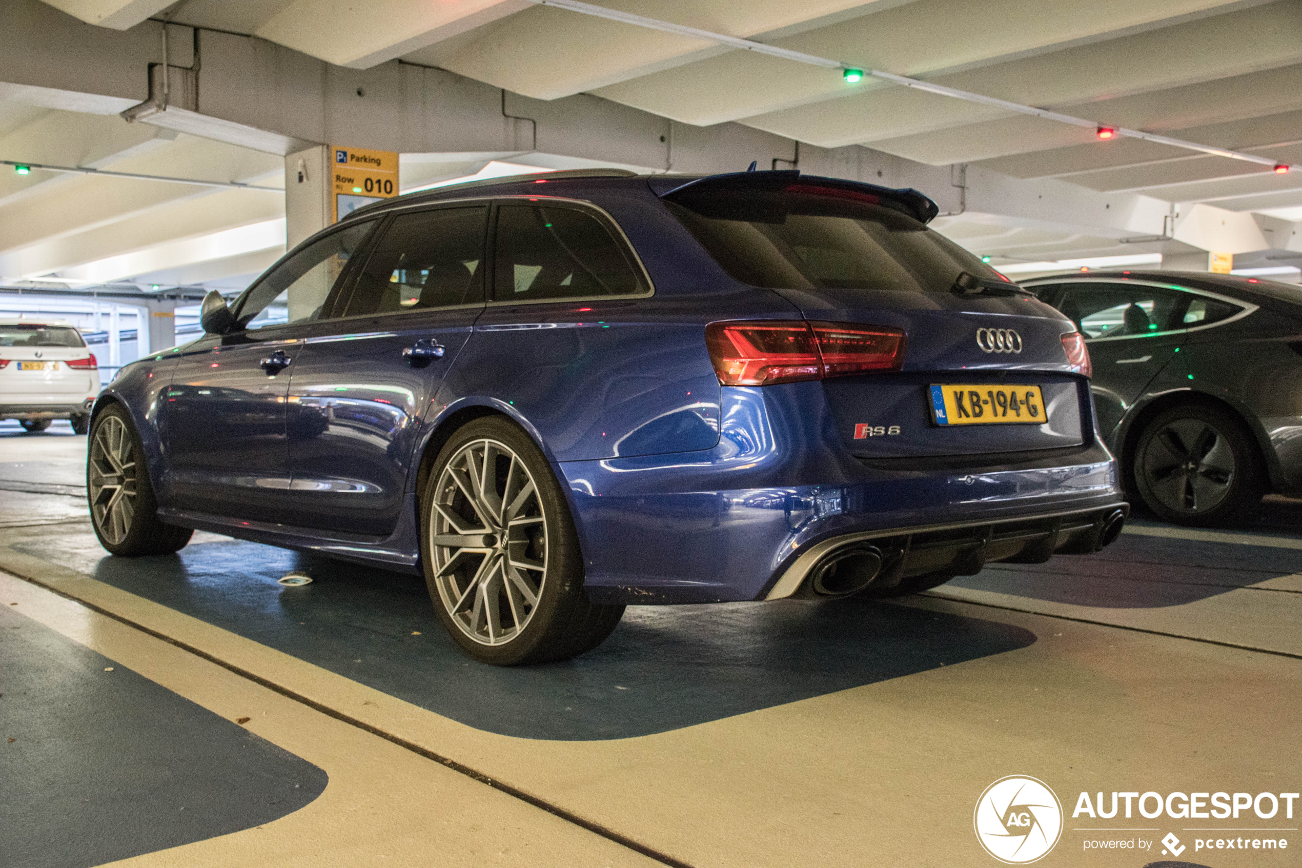 Audi RS6 Avant C7 2015