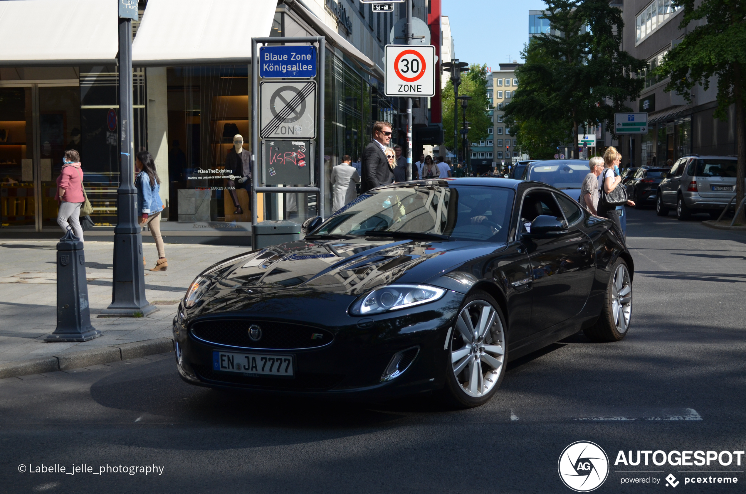 Jaguar XKR 2012