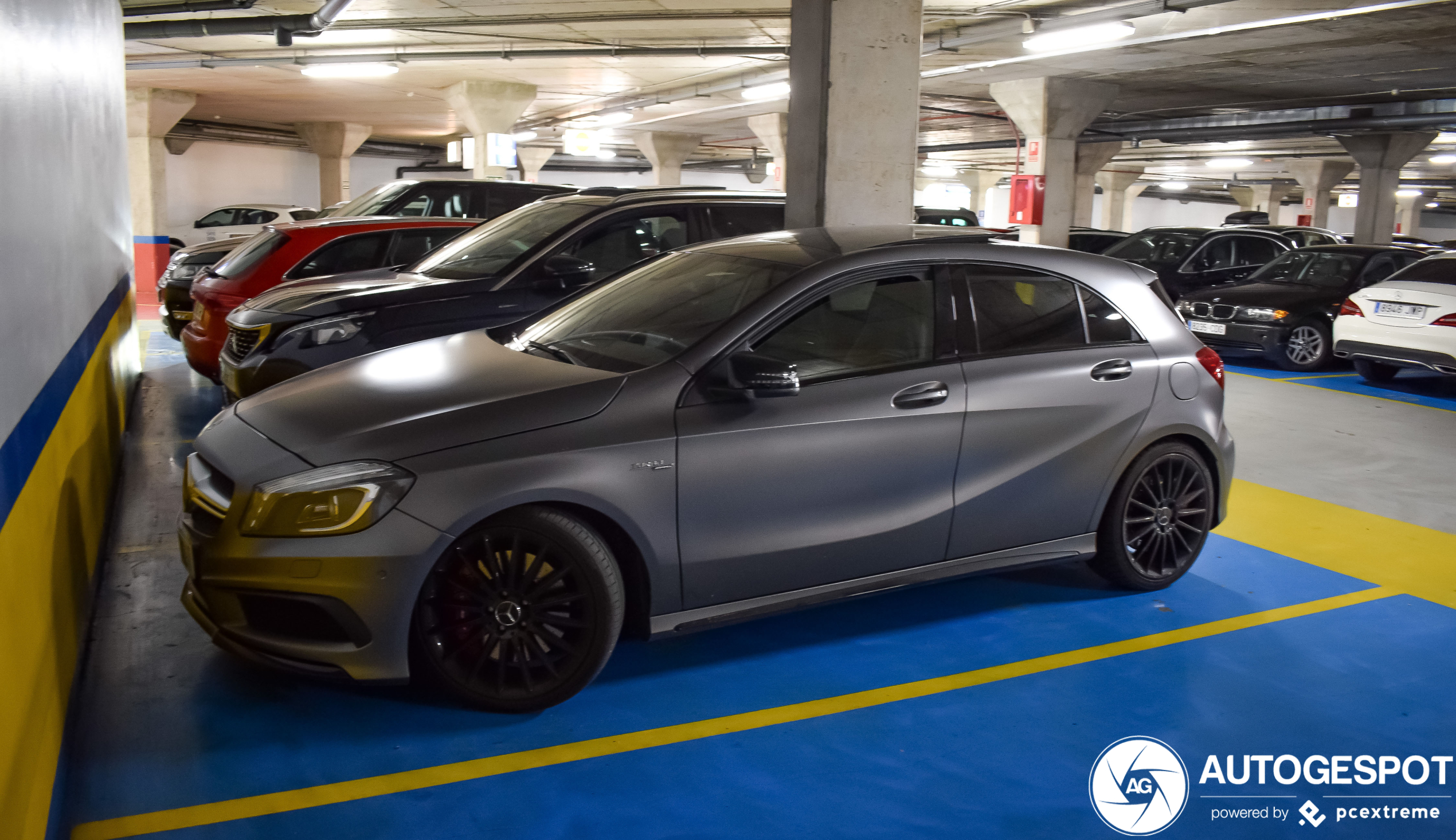 Mercedes-Benz A 45 AMG