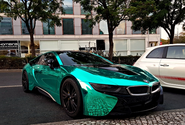 BMW i8