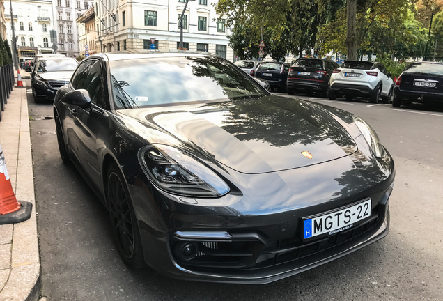 Porsche 971 Panamera GTS Sport Turismo