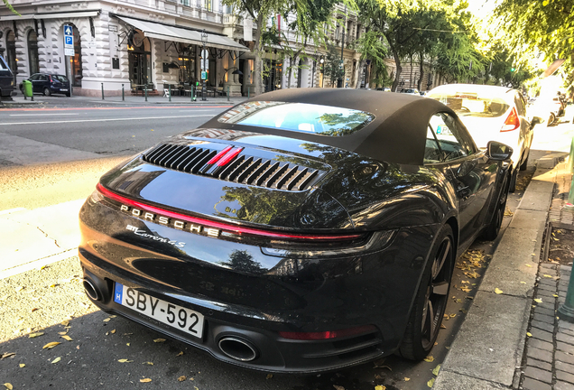 Porsche 992 Carrera 4S Cabriolet