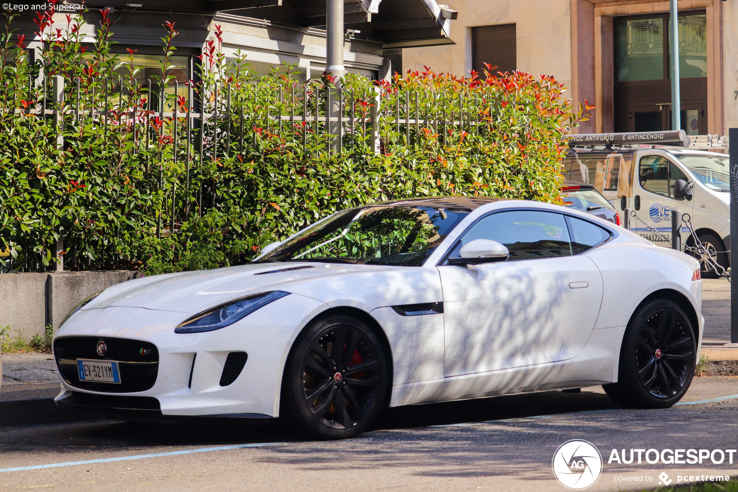 Jaguar F-TYPE S Coupé