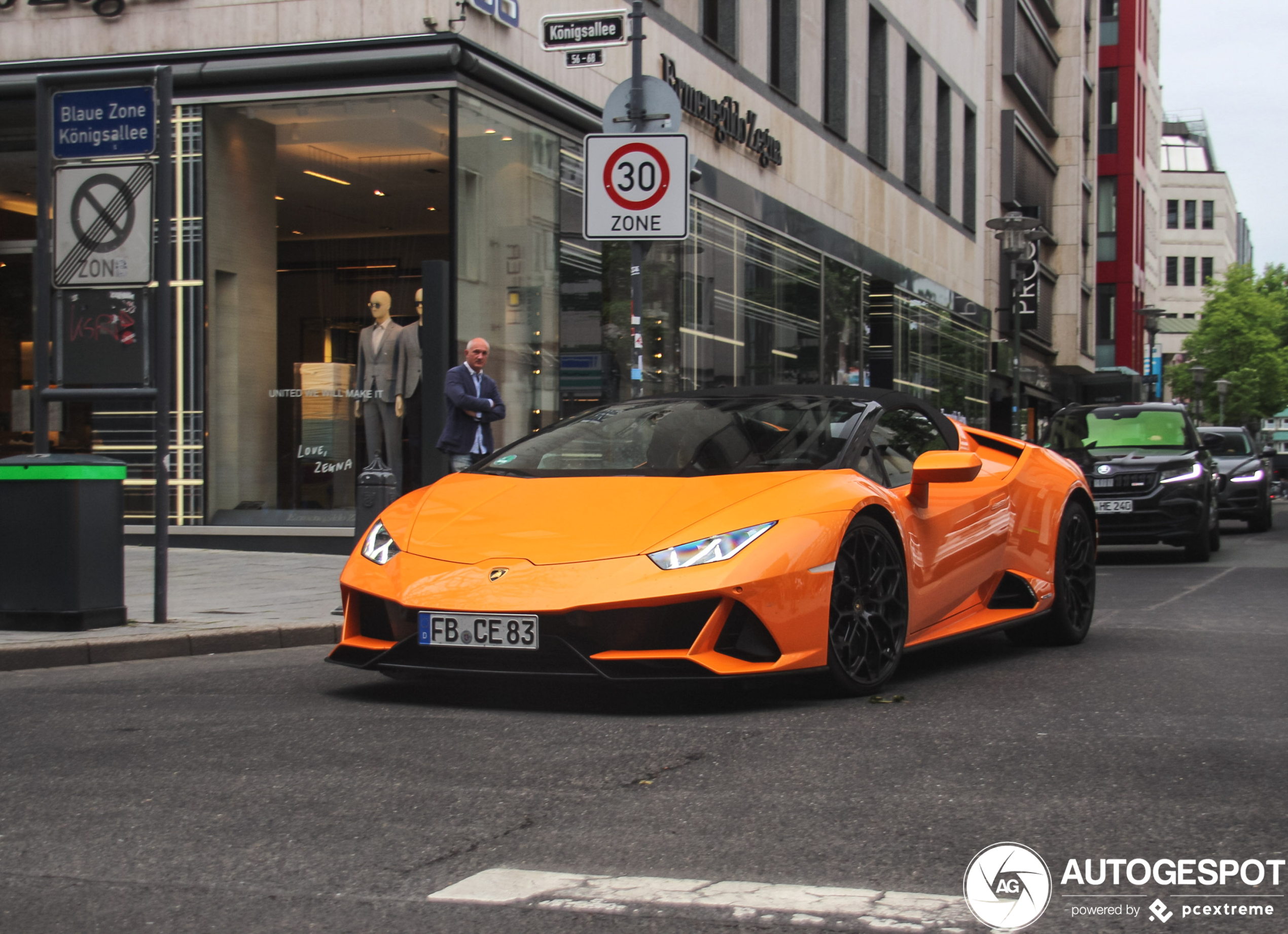 Lamborghini Huracán LP640-4 EVO Spyder