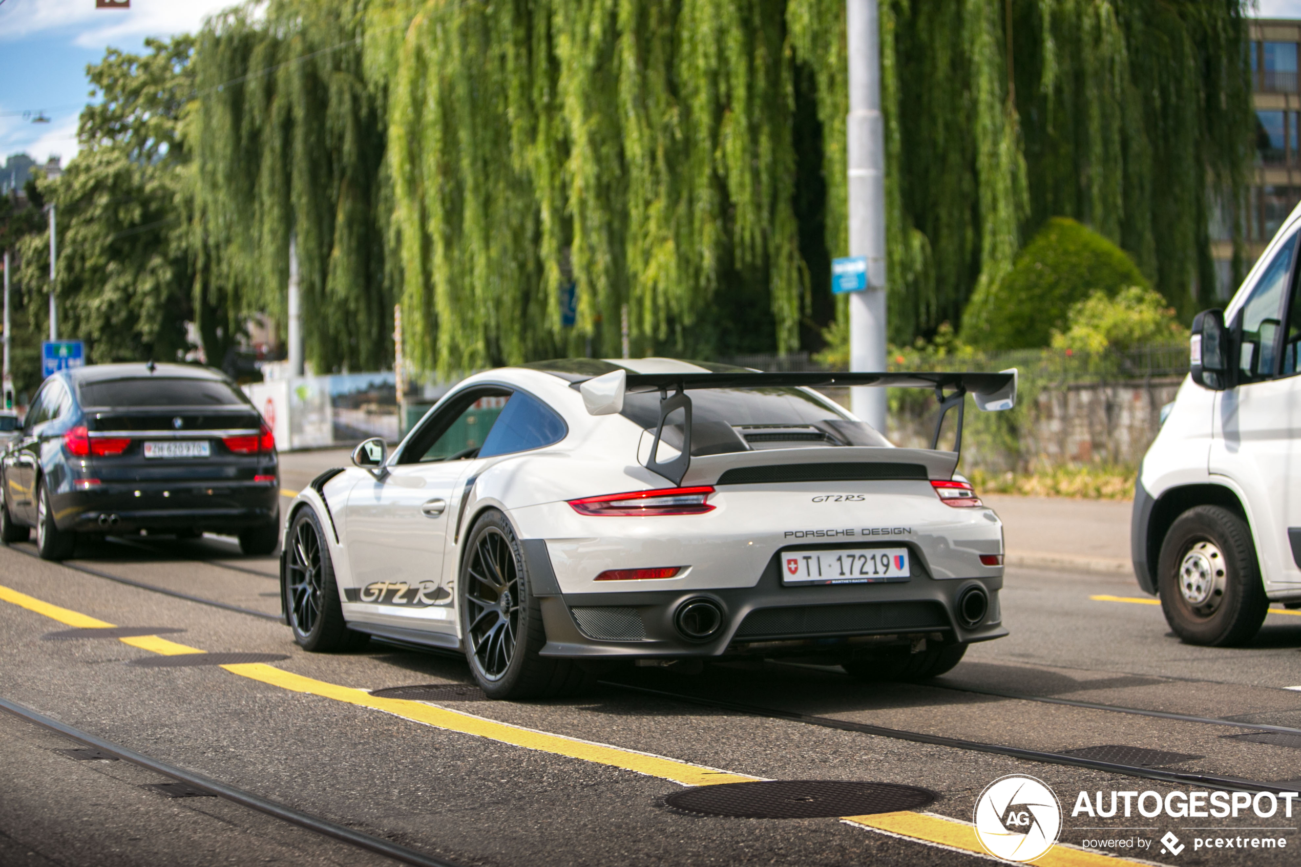 Porsche 991 GT2 RS Weissach Package