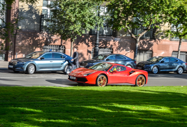 Ferrari 488 Spider