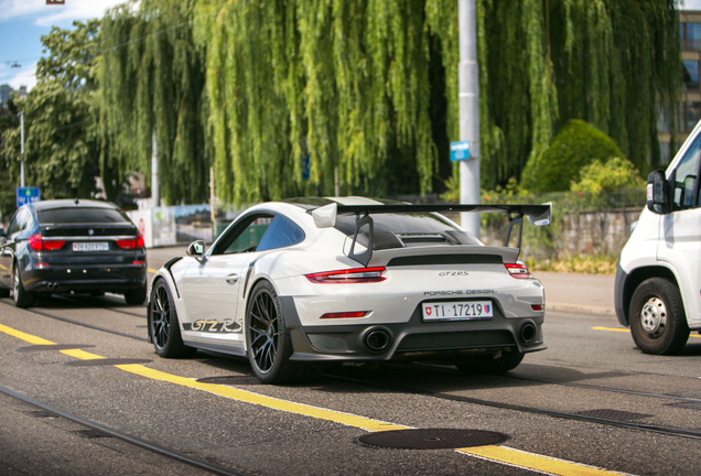 Porsche 991 GT2 RS Weissach Package