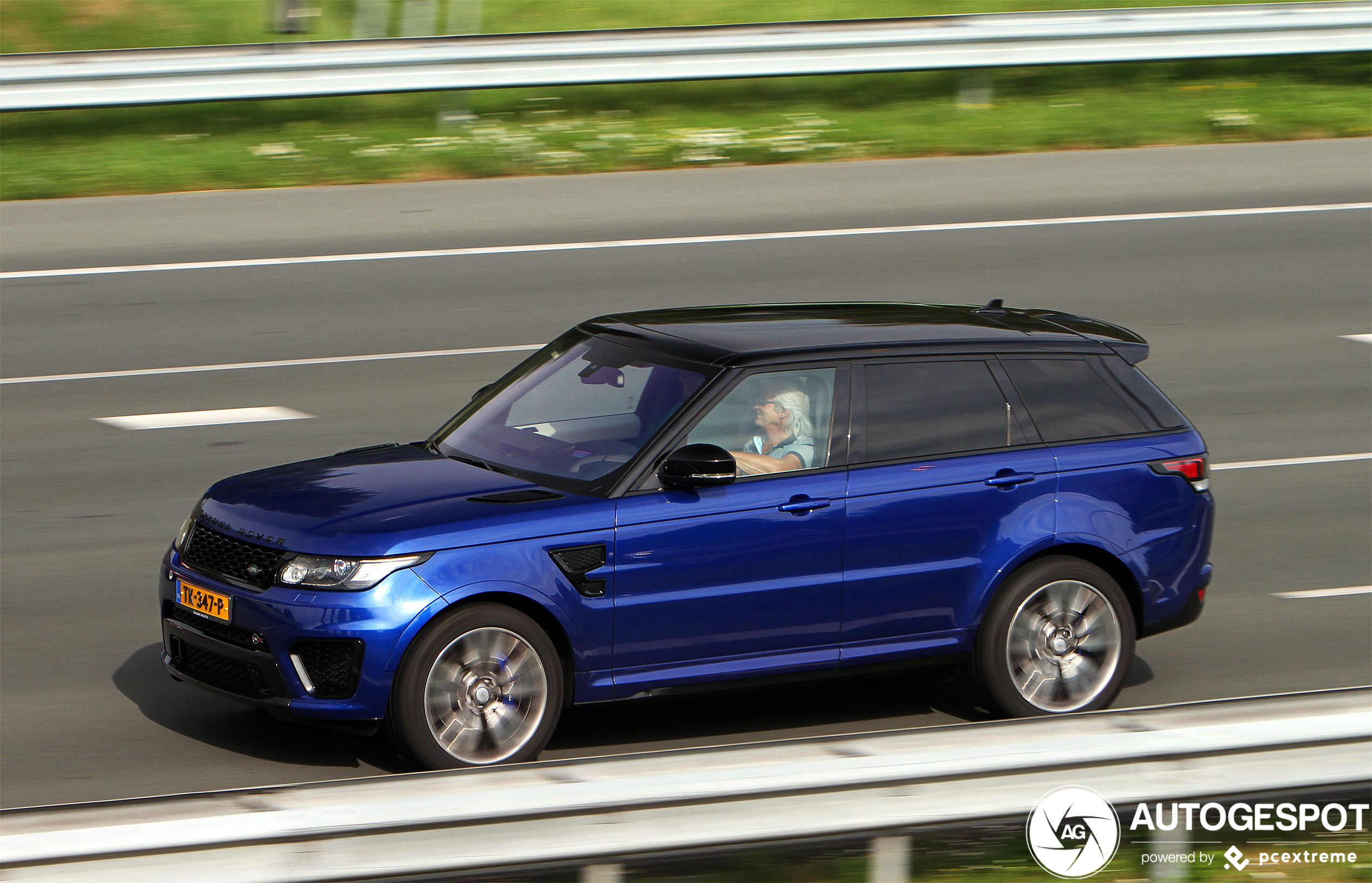 Land Rover Range Rover Sport SVR