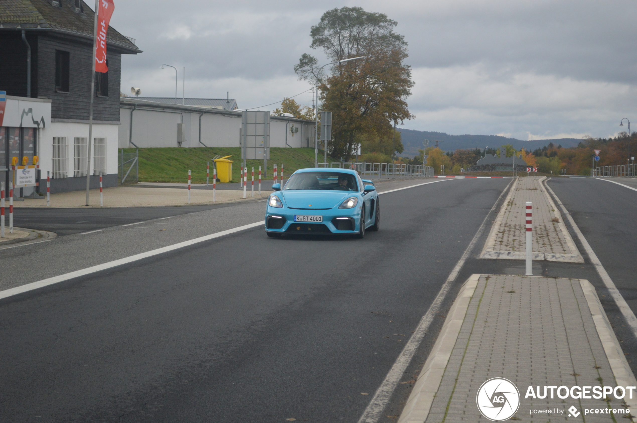 Porsche 718 Cayman GT4