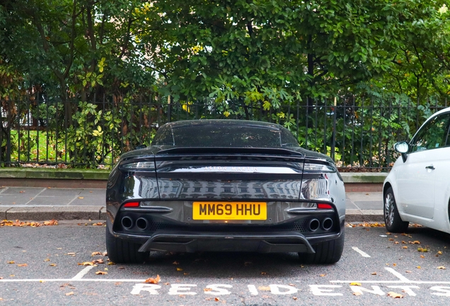 Aston Martin DBS Superleggera