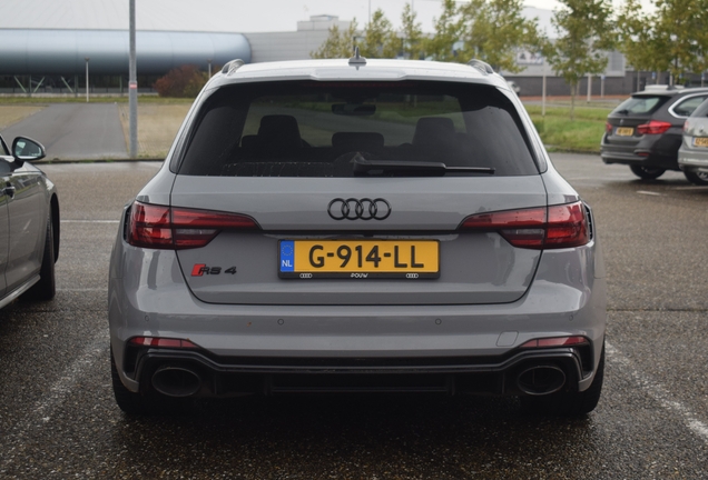 Audi RS4 Avant B9