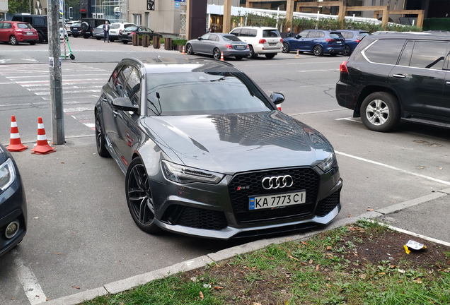 Audi RS6 Avant C7 2015