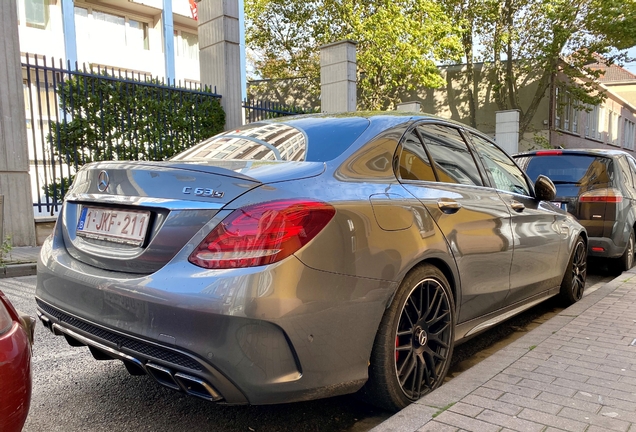 Mercedes-AMG C 63 S W205