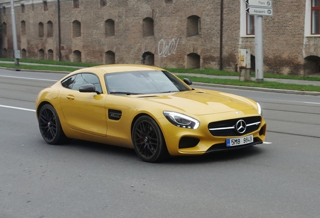 Mercedes-AMG GT S C190