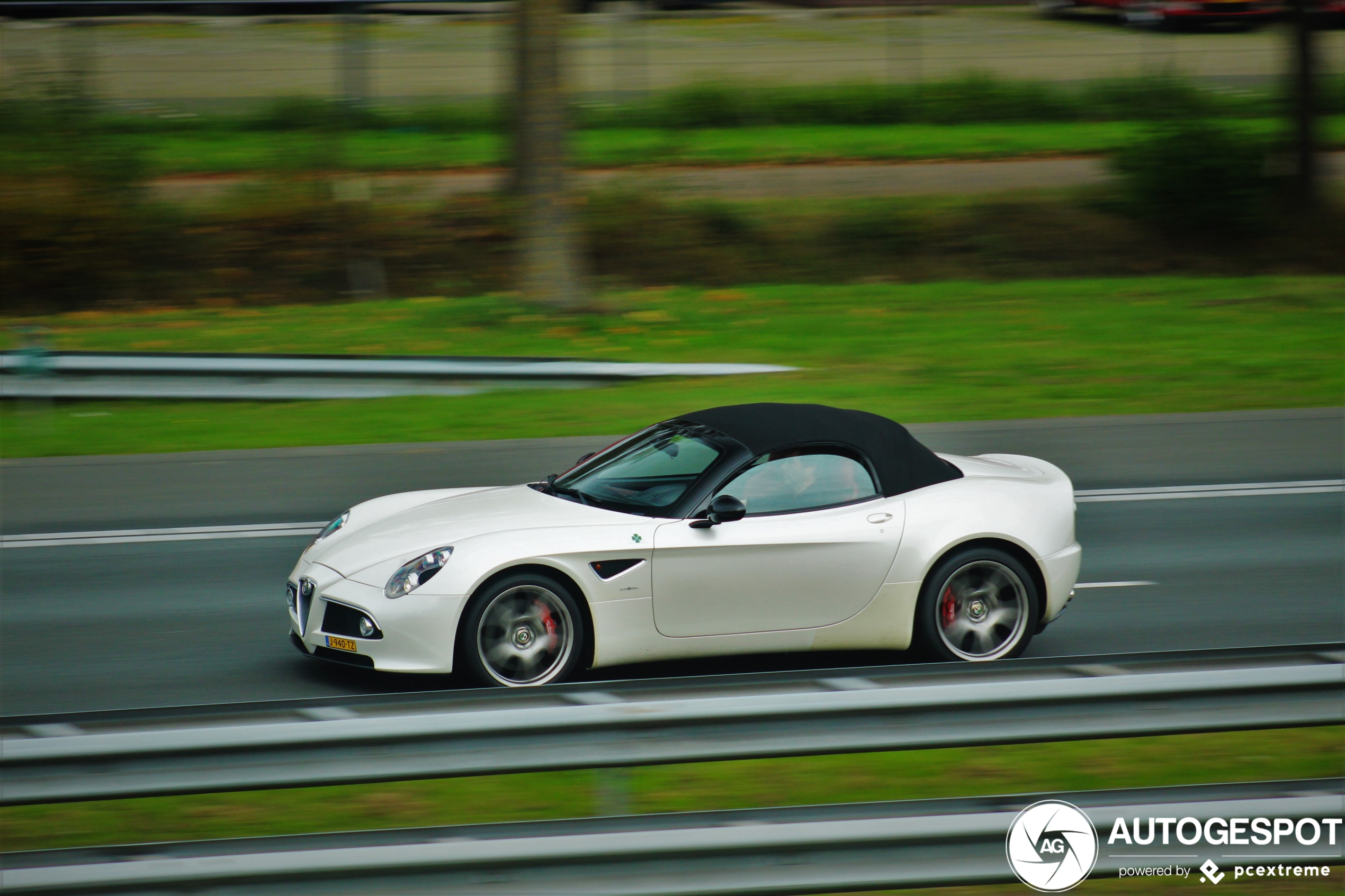 Alfa Romeo 8C Spider