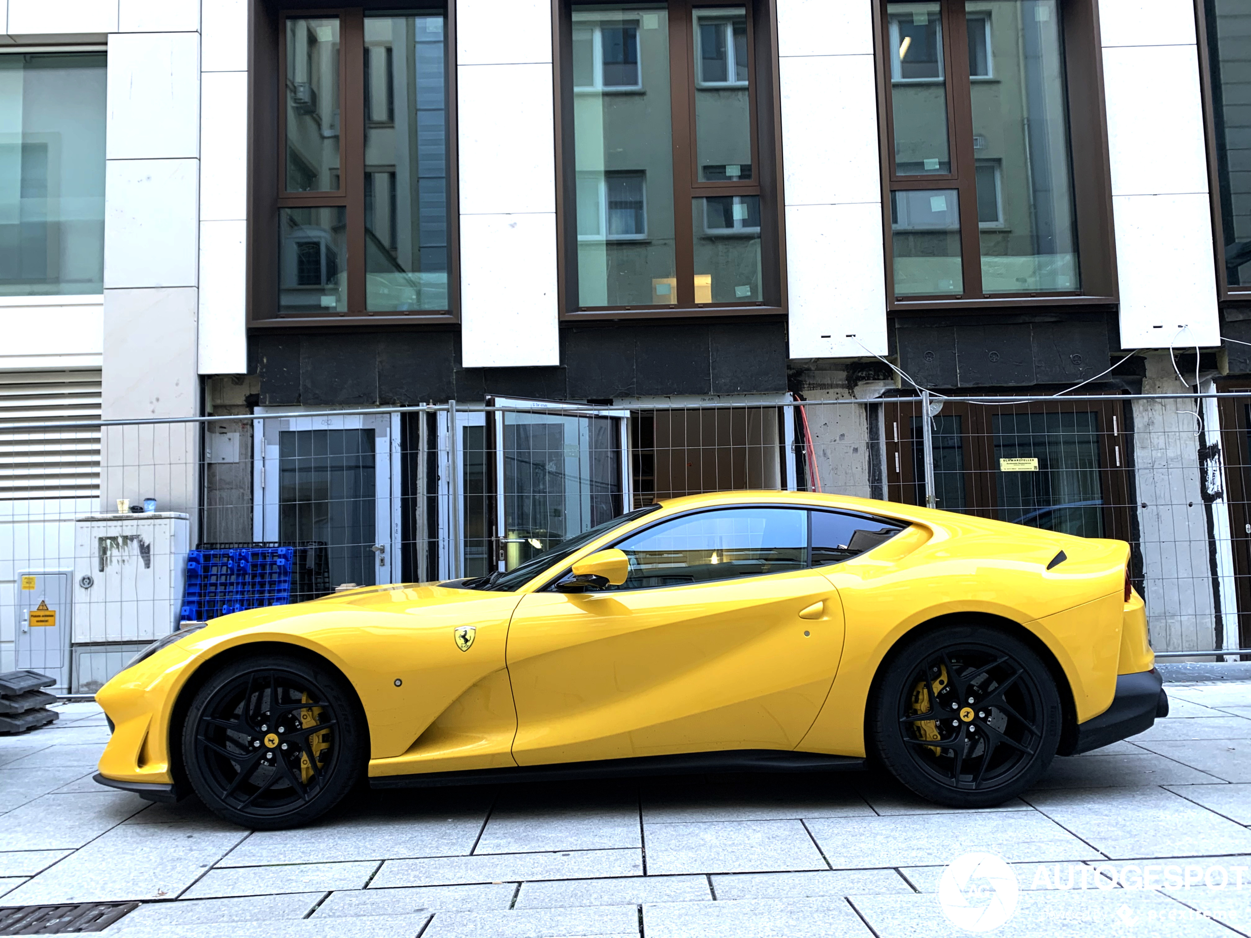 Ferrari 812 Superfast