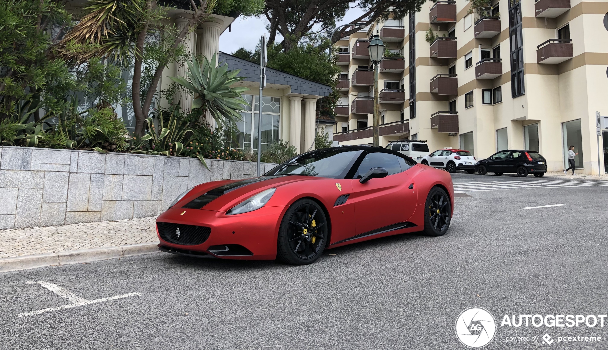 Ferrari California