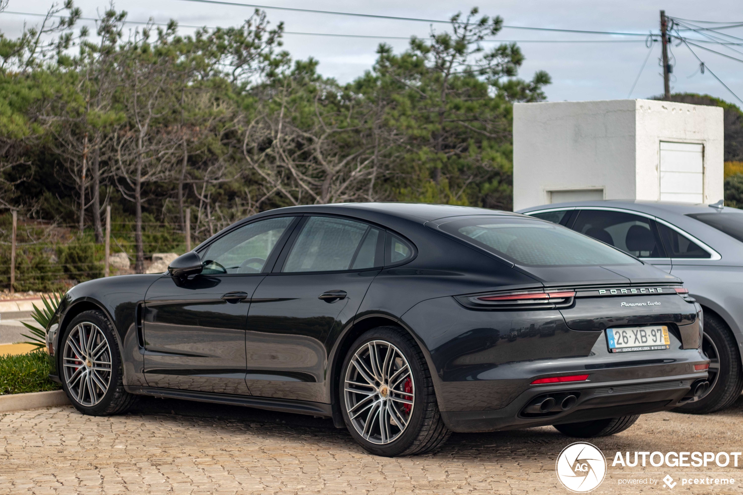 Porsche 971 Panamera Turbo