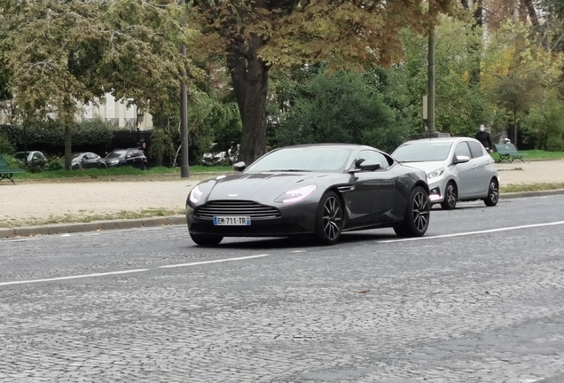 Aston Martin DB11