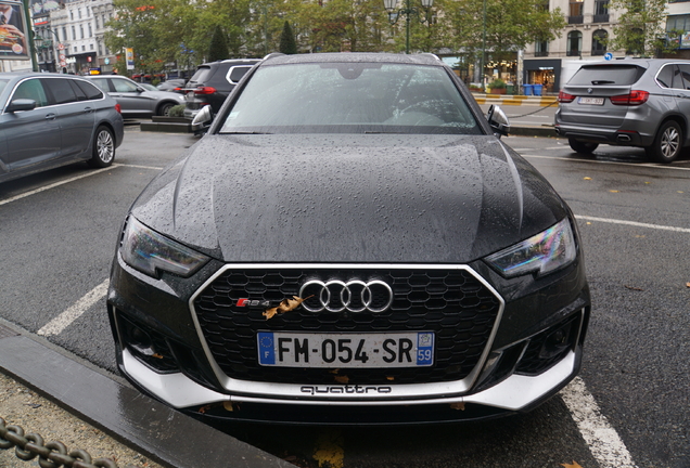 Audi RS4 Avant B9