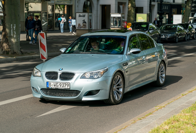 BMW M5 E60 2007