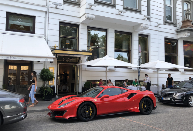 Ferrari 488 Pista