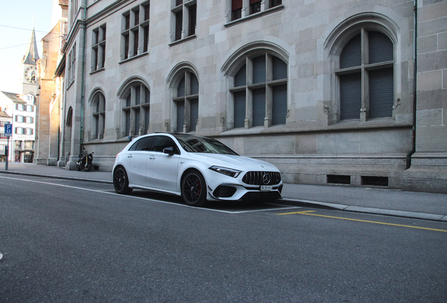 Mercedes-AMG A 45 S W177