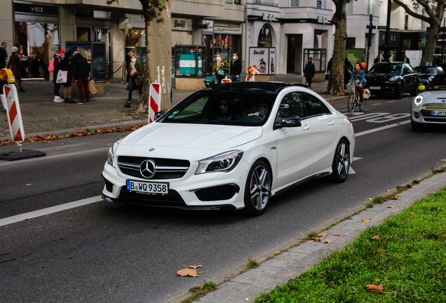 Mercedes-Benz CLA 45 AMG C117