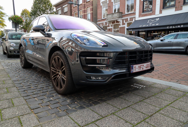 Porsche 95B Macan Turbo