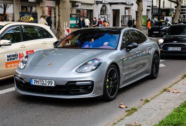 Porsche 971 Panamera Turbo S E-Hybrid