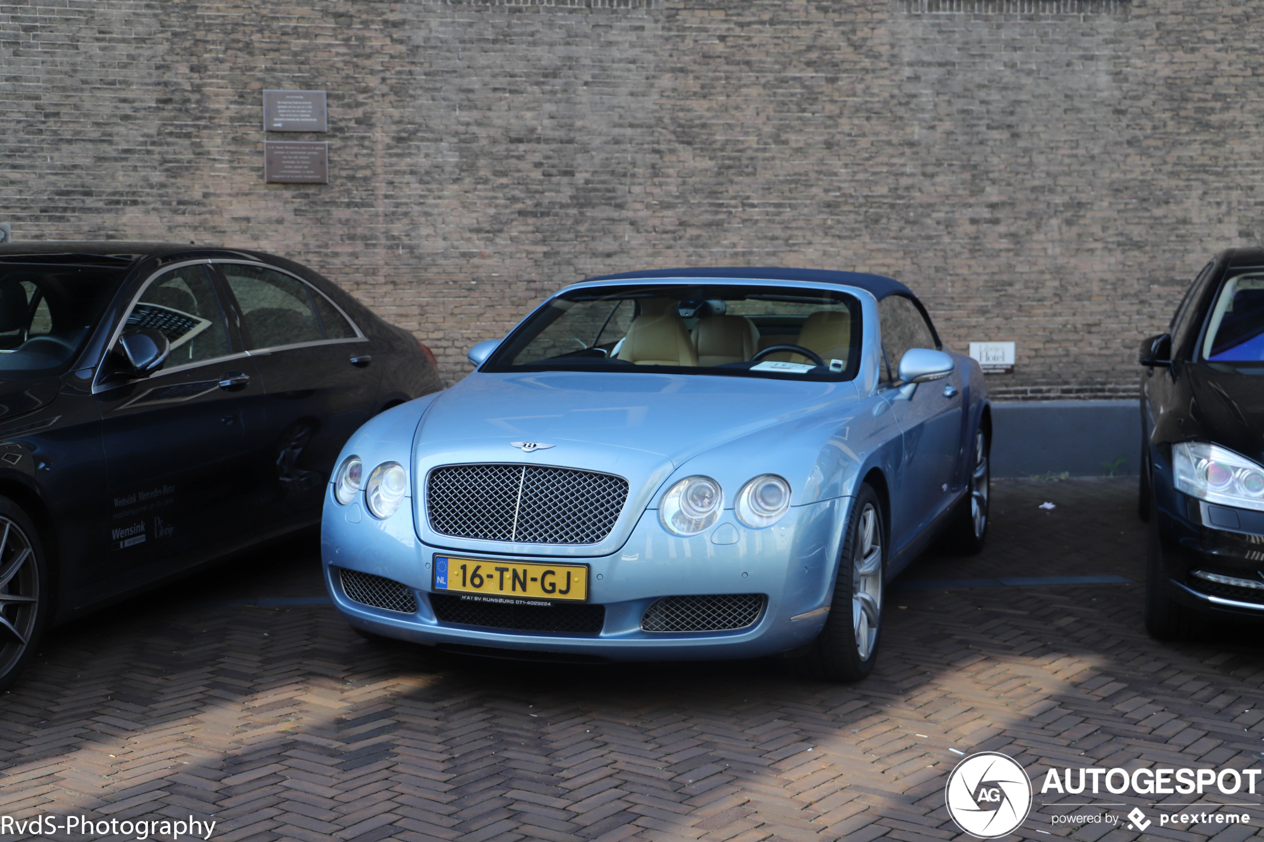 Bentley Continental GTC