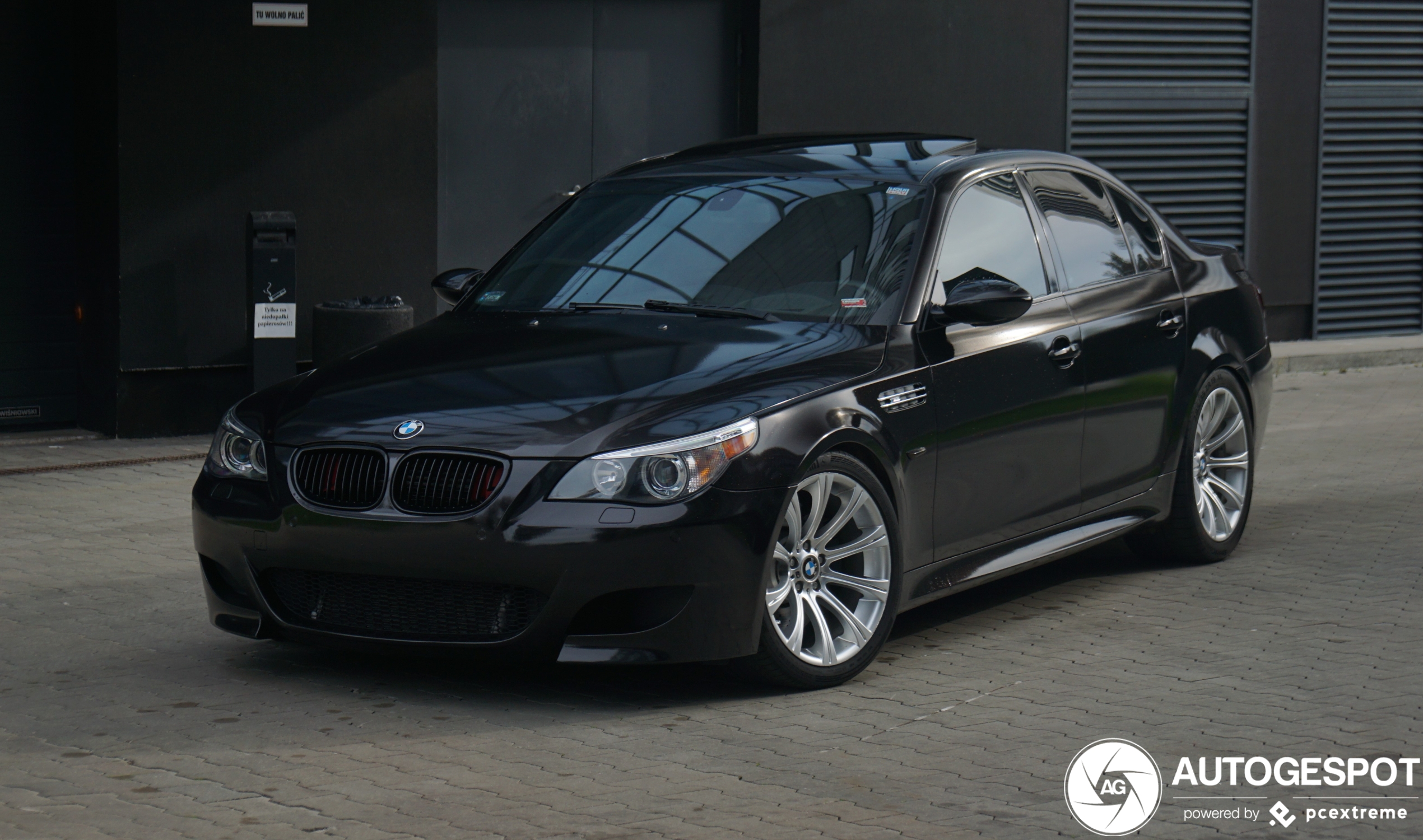 BMW M5 E60 2007