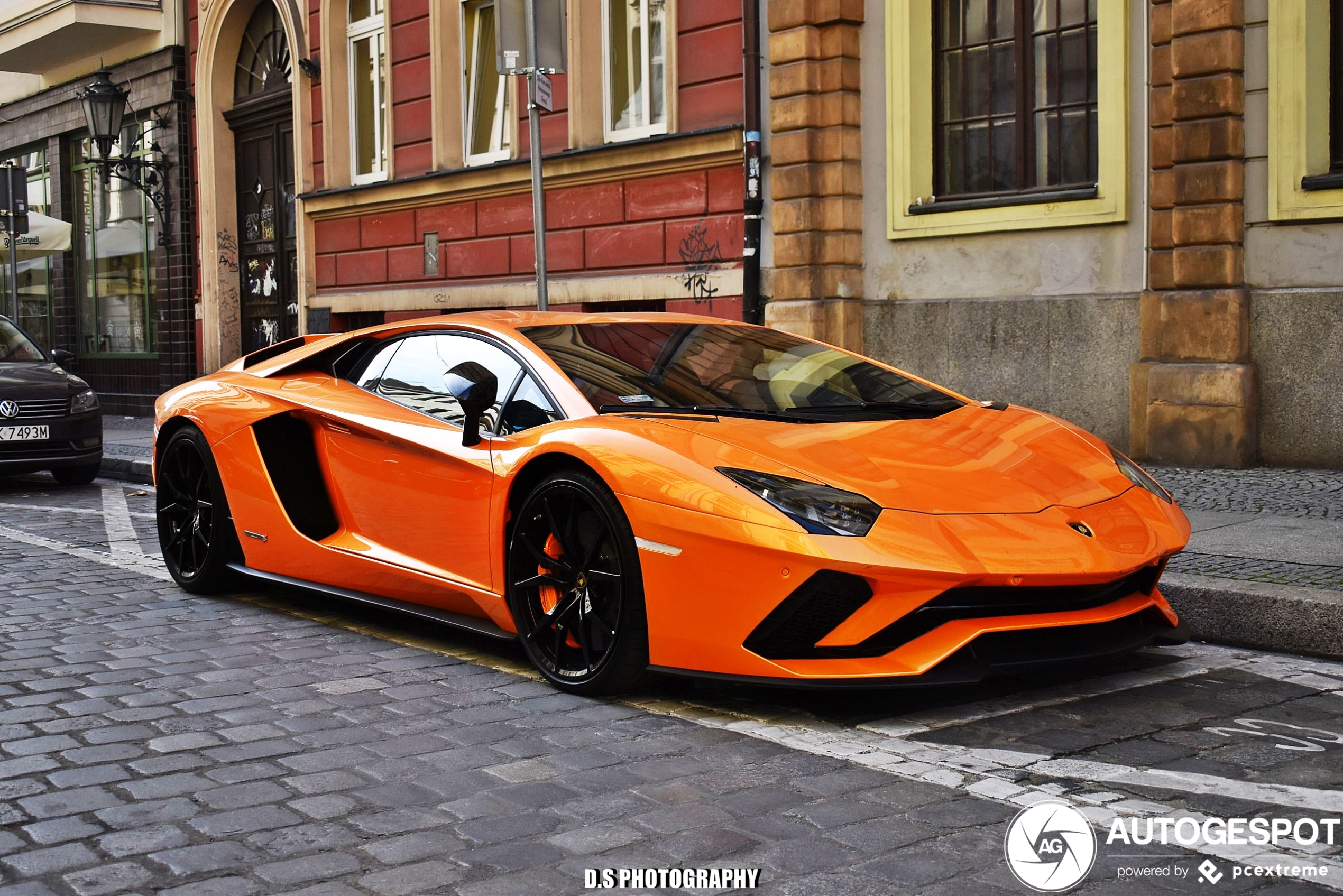 Lamborghini Aventador S LP740-4