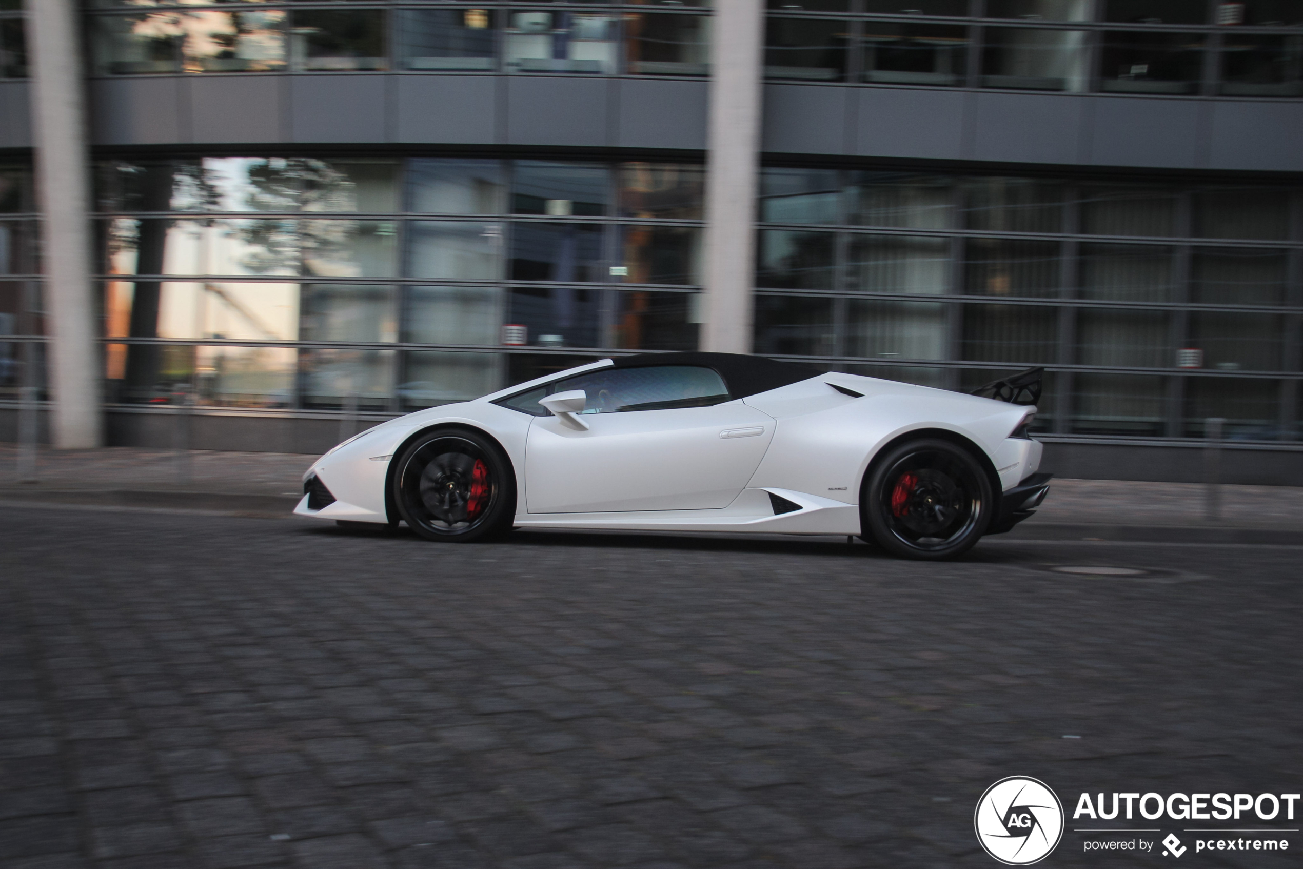 Lamborghini Huracán LP610-4 Spyder