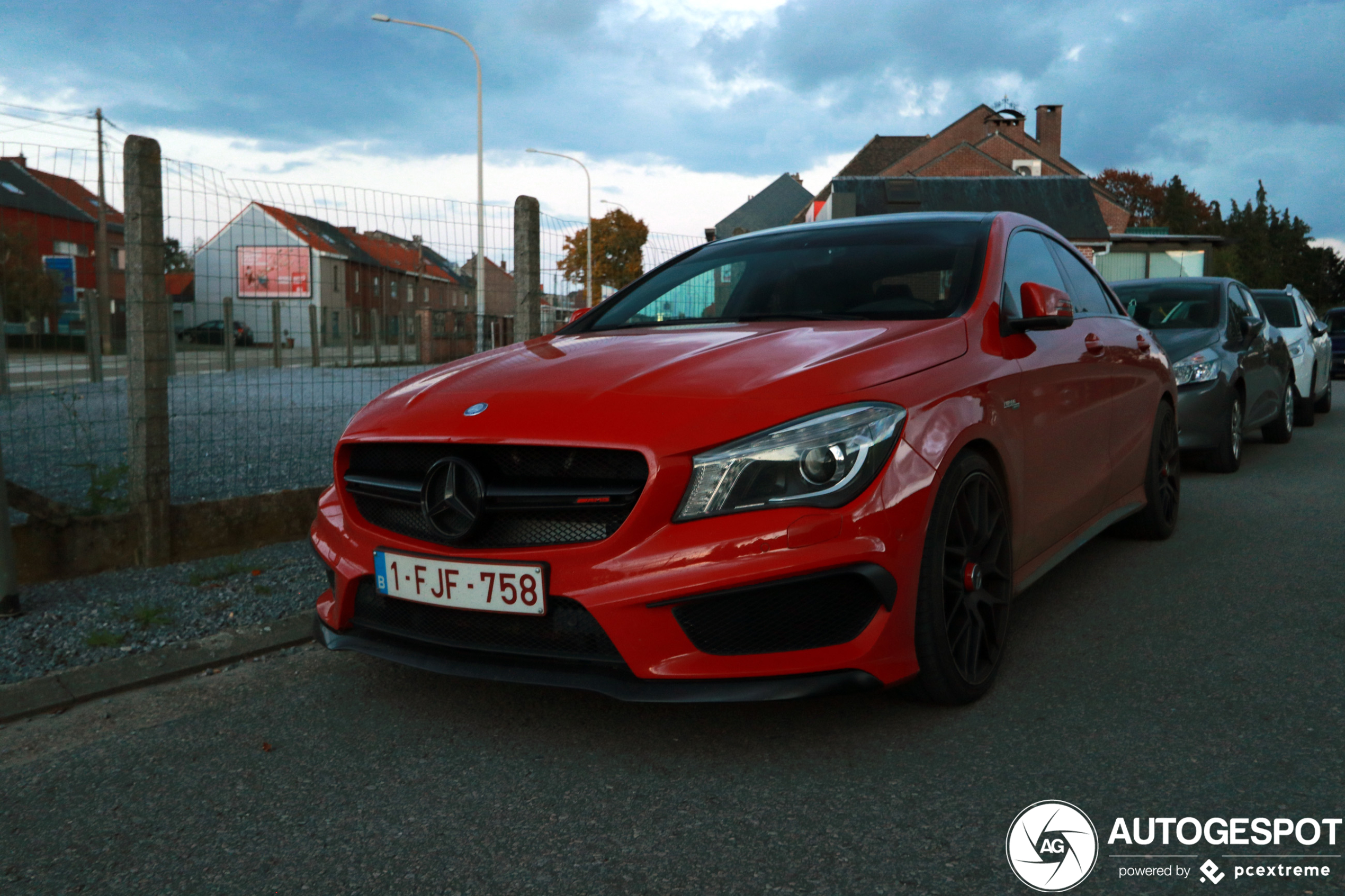 Mercedes-Benz CLA 45 AMG C117