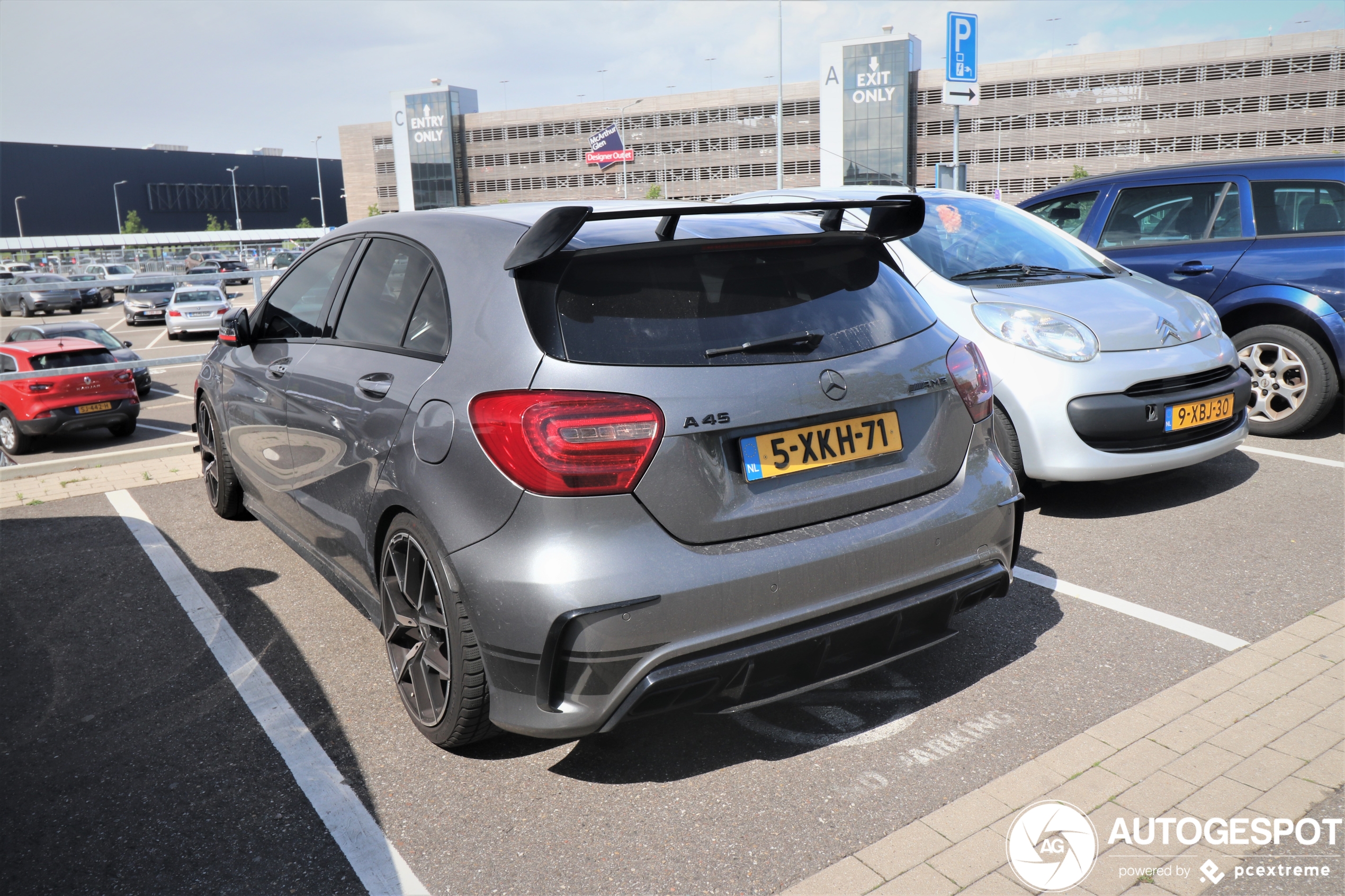 Mercedes-Benz A 45 AMG