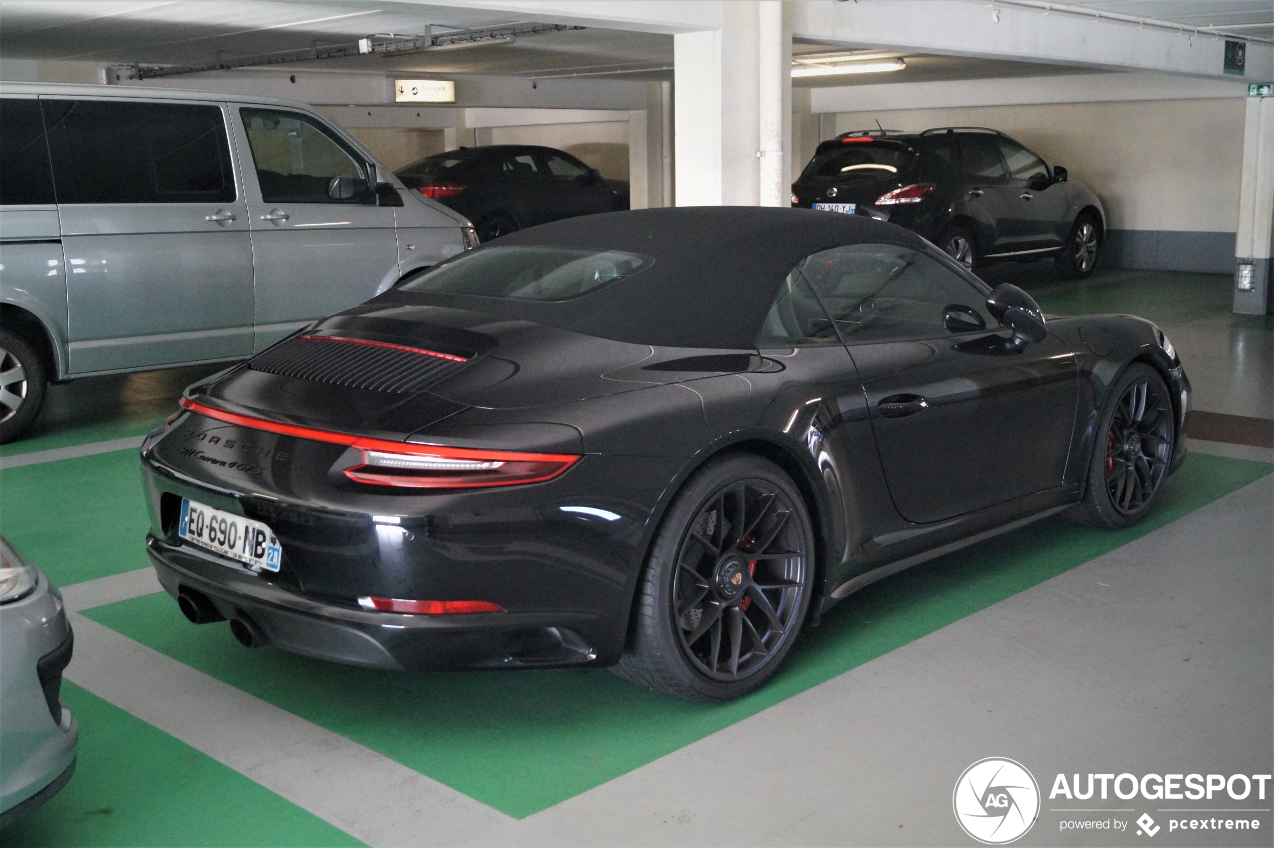 Porsche 991 Carrera 4 GTS Cabriolet MkII