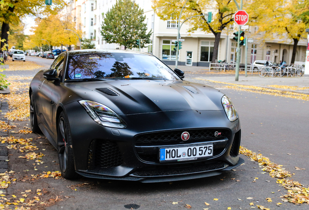 Jaguar F-TYPE SVR Coupé 2017