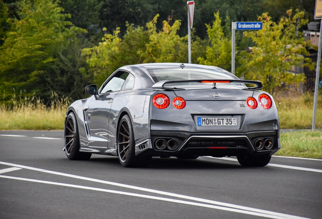 Nissan GT-R 2017