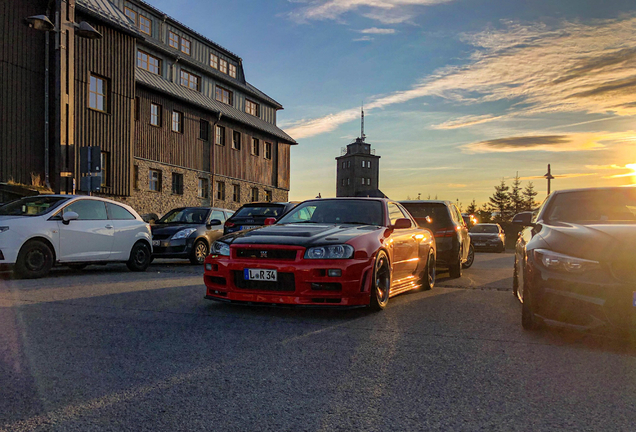 Nissan Skyline R34 GT-R V-Spec