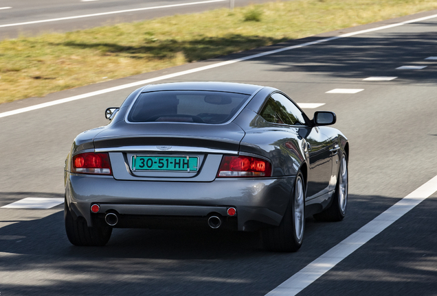 Aston Martin Vanquish