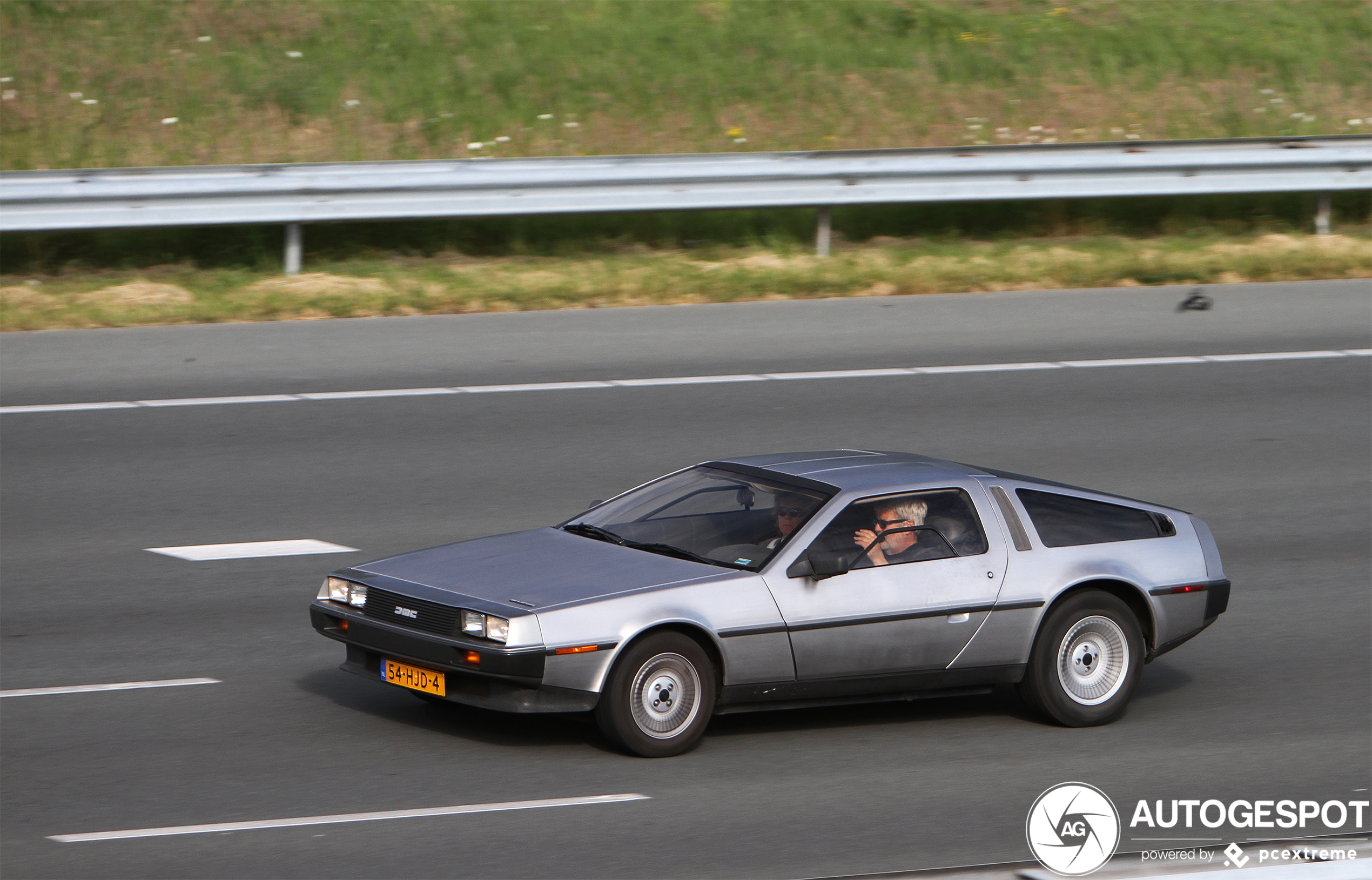 DeLorean DMC-12