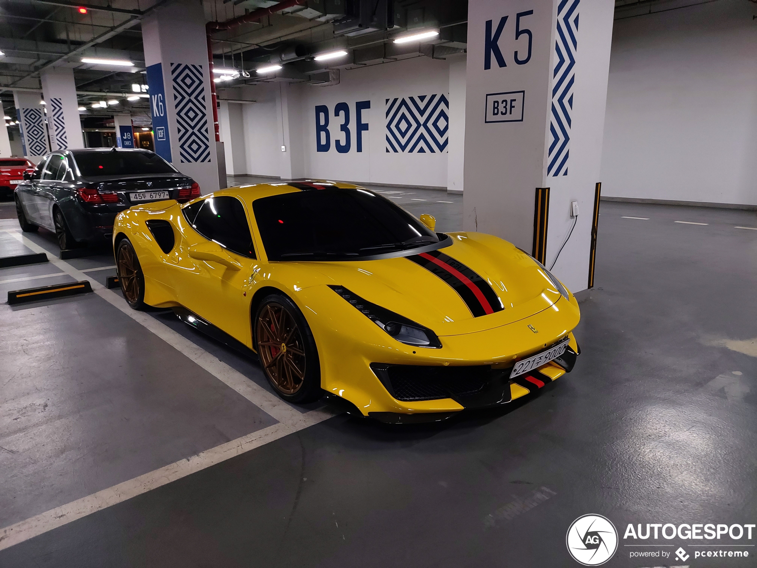 Ferrari 488 Pista