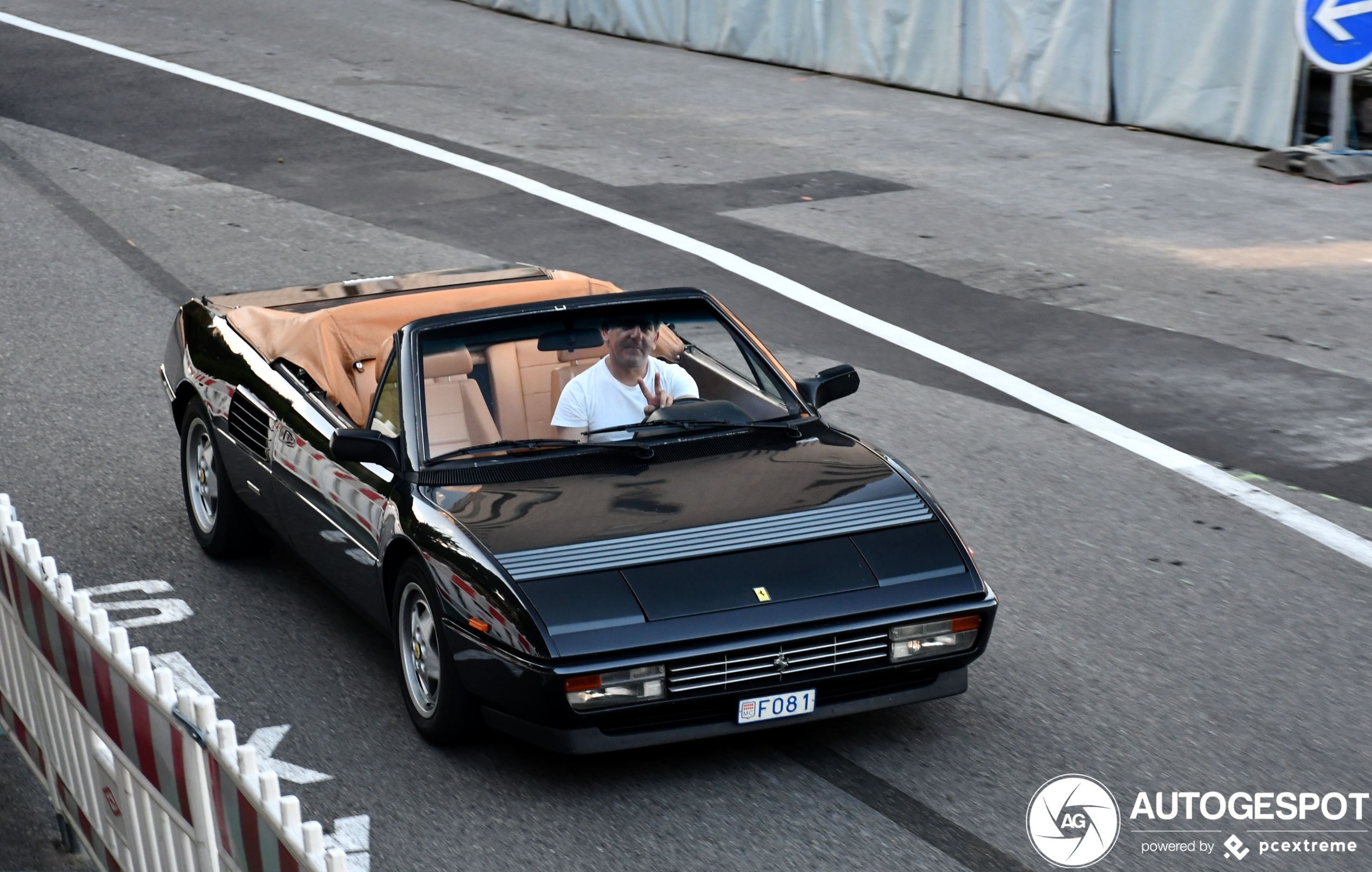 Ferrari Mondial T Cabriolet