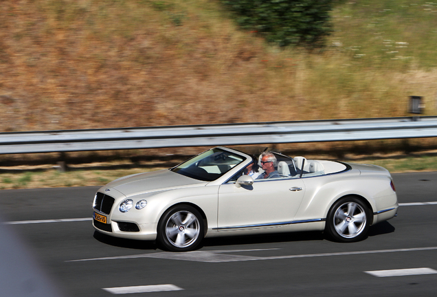 Bentley Continental GTC V8