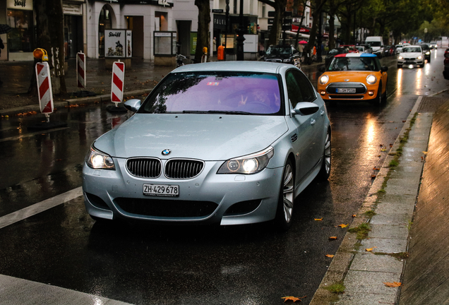 BMW M5 E60 2005