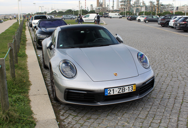 Porsche 992 Carrera 4S