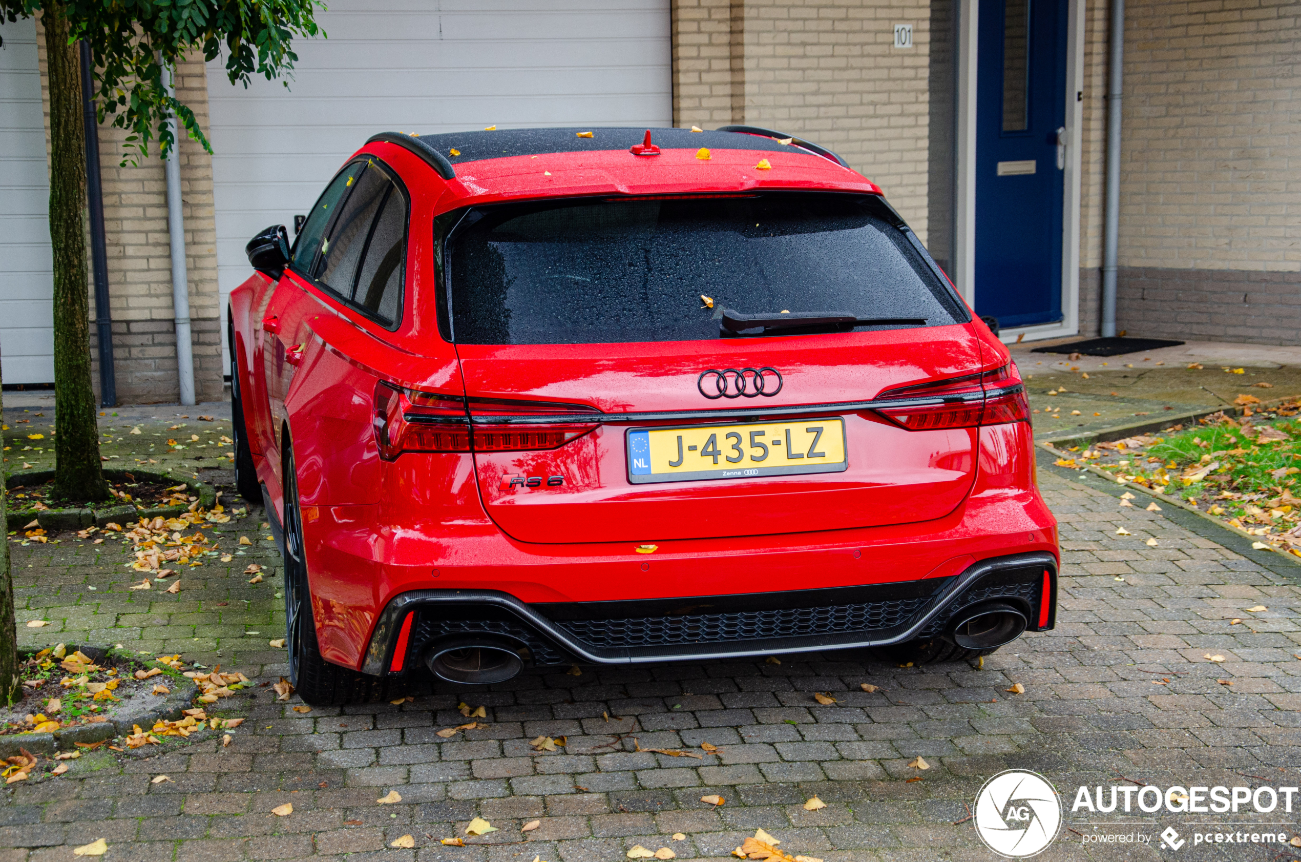 Audi RS6 Avant C8