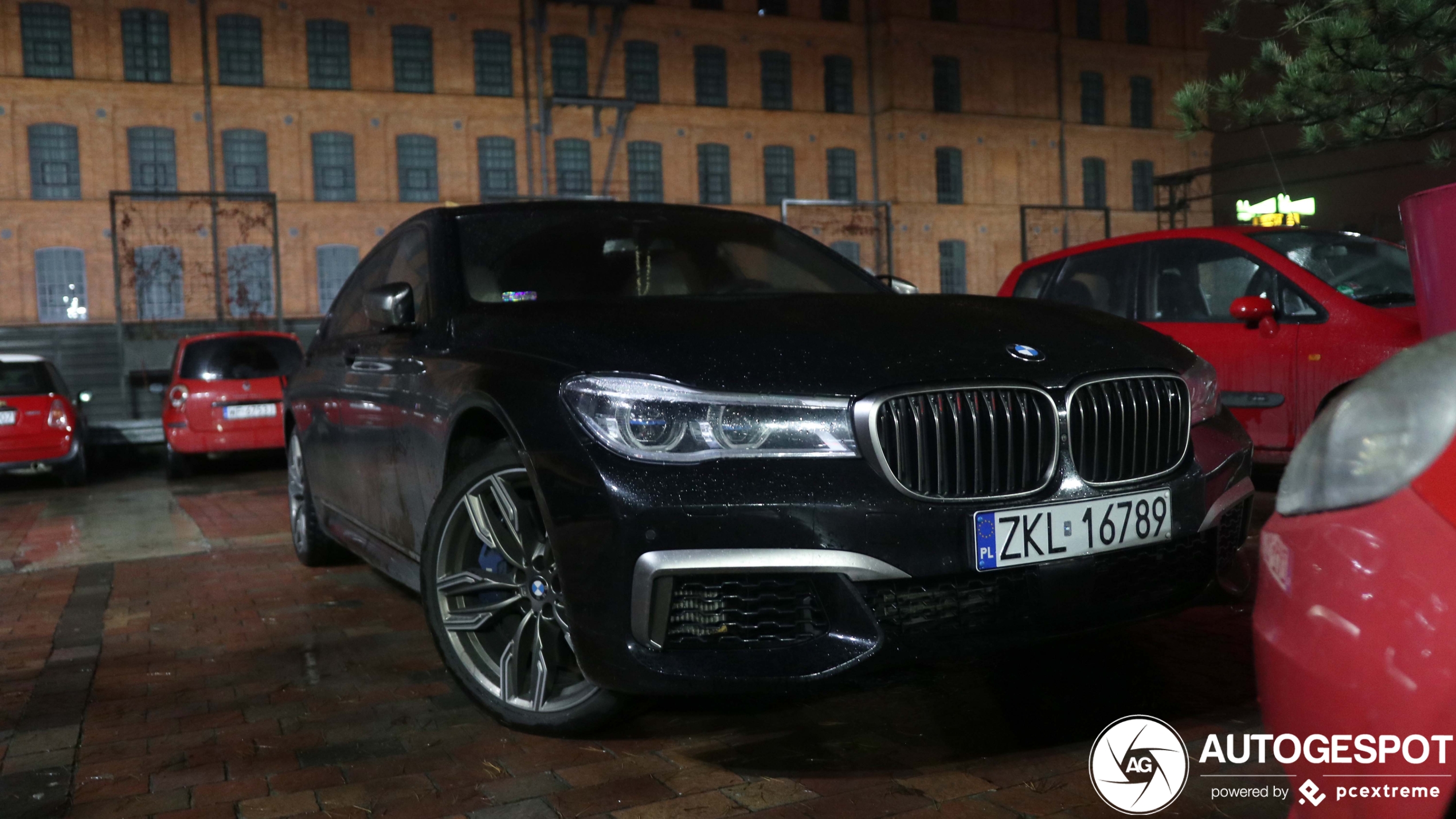 BMW M760Li xDrive