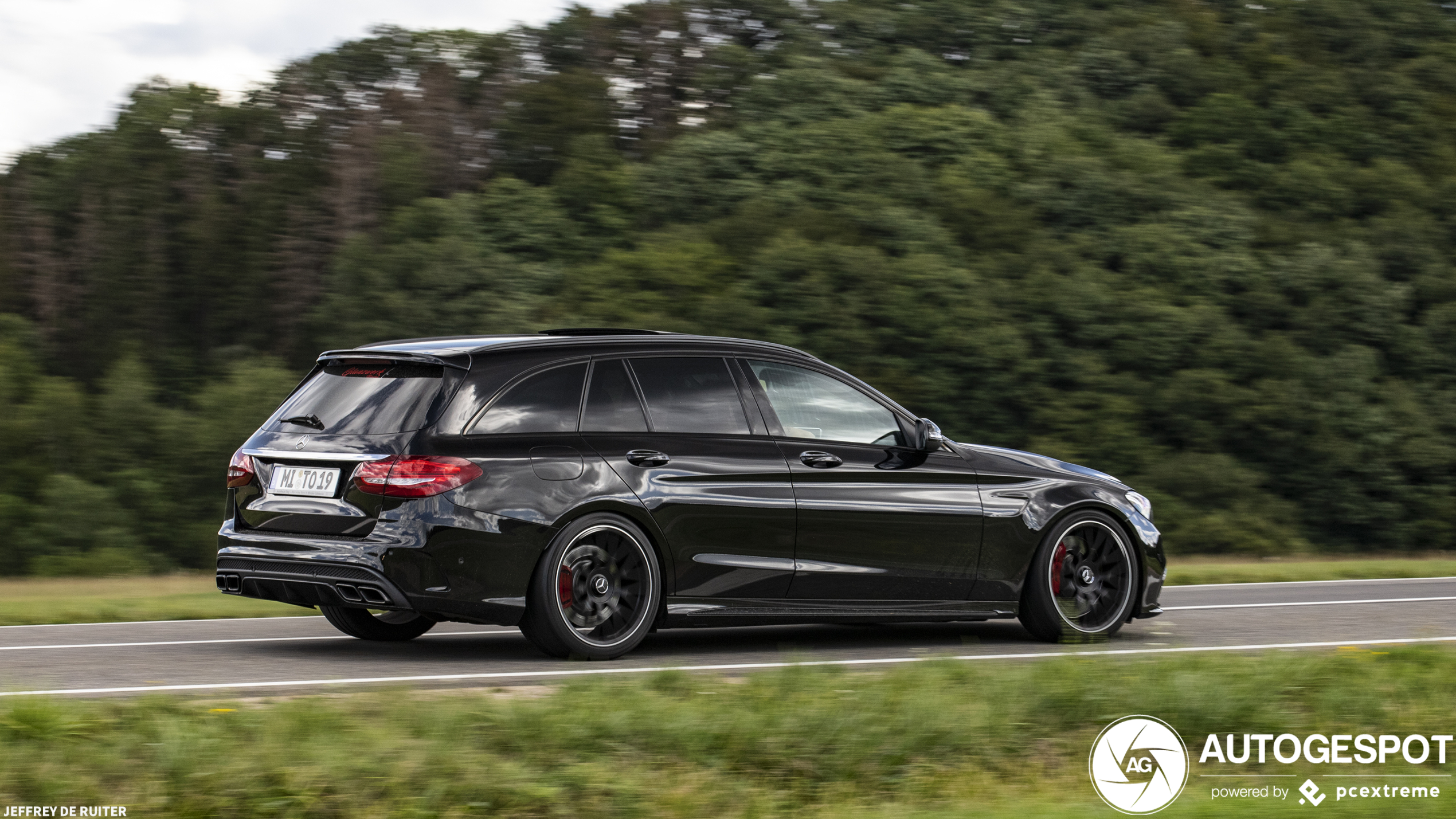 Mercedes-AMG C 63 S Estate S205